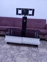 ميز شاشة • نضيف • سوق الشيوخ