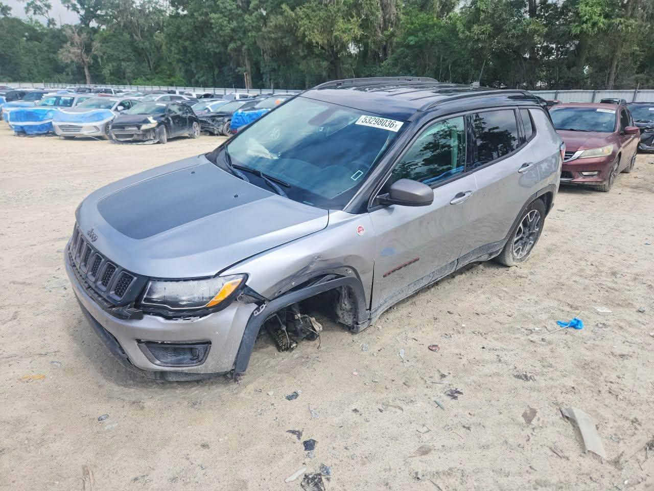 جيب ٢٠٢٠ بغداد مالك سماوه
صور حادث بلمنشور 
جاهزه من كلشي 
السعر ١٣٠$مع مجال بسيط 
اوروك لسيارات سماوه المركز 
هاتف ث***********

نص مكتوب في الصور:
- 53298036X
- 53298036