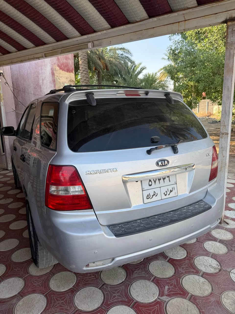 السلام عليكم سورنتو ٢٠٠٧ رقم دهوك سنويه ما ساقطه 
وكاله او تحويل مكينه ٦ سلندر جديده 
سياره كفاله عامه من تبديل وضرر بيه صبغ قطعه وحده فقط باب جه السايق 
بدون اي دواخل ونفسه 
جاهزه كير مكينه حداديه تخم تاير تبريد كله بشرط 
سياره نضافه ٩٠ /١٠٠ السعر ٨٥ وبيه مجال بيع او مراوس حسب القناعه اي استفسار *********** حاضر المحمودية, بابل
