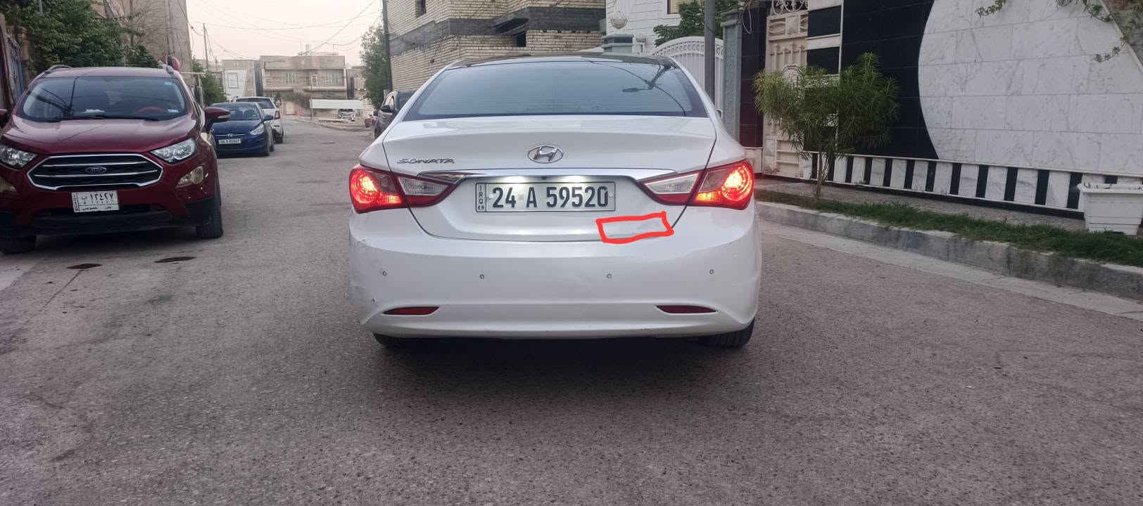 السلام عليكم
سوناتا ١٣ شكل ١٤ خليجي كفالة من الصبغ حتى الدعاميات بيها بارد شي قليل
رقم دهوك باسمي سنويه وهزة جديدة 
١٣٠ مجال قليل مكاني بالحله 
***********
