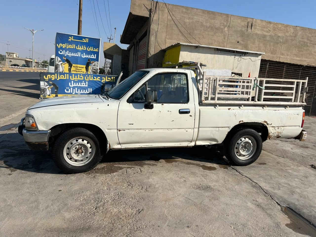 سلام عليكم بيكم موديل ٩٥ رقم صلاح الدين فحص شرط التحويل مكان كركوك عمل شعبي *********** السعر ٣٢ مصبوغه عام
