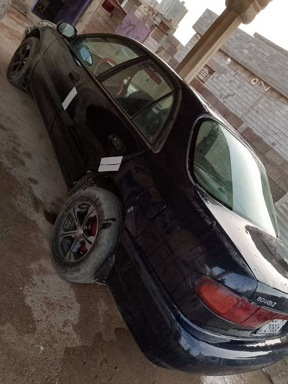 سوناتا تو للبيع موديل 93  رقم جديد كير عادي  كير محرك خير من الله السياره مصبوغة جديد تعمير حلو السعر 40 وبيها مجال للستفسار الاتصال على الرقم ***********
