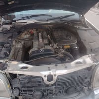 مرسيدس شبح • ١٩٩٢ • باب قصير