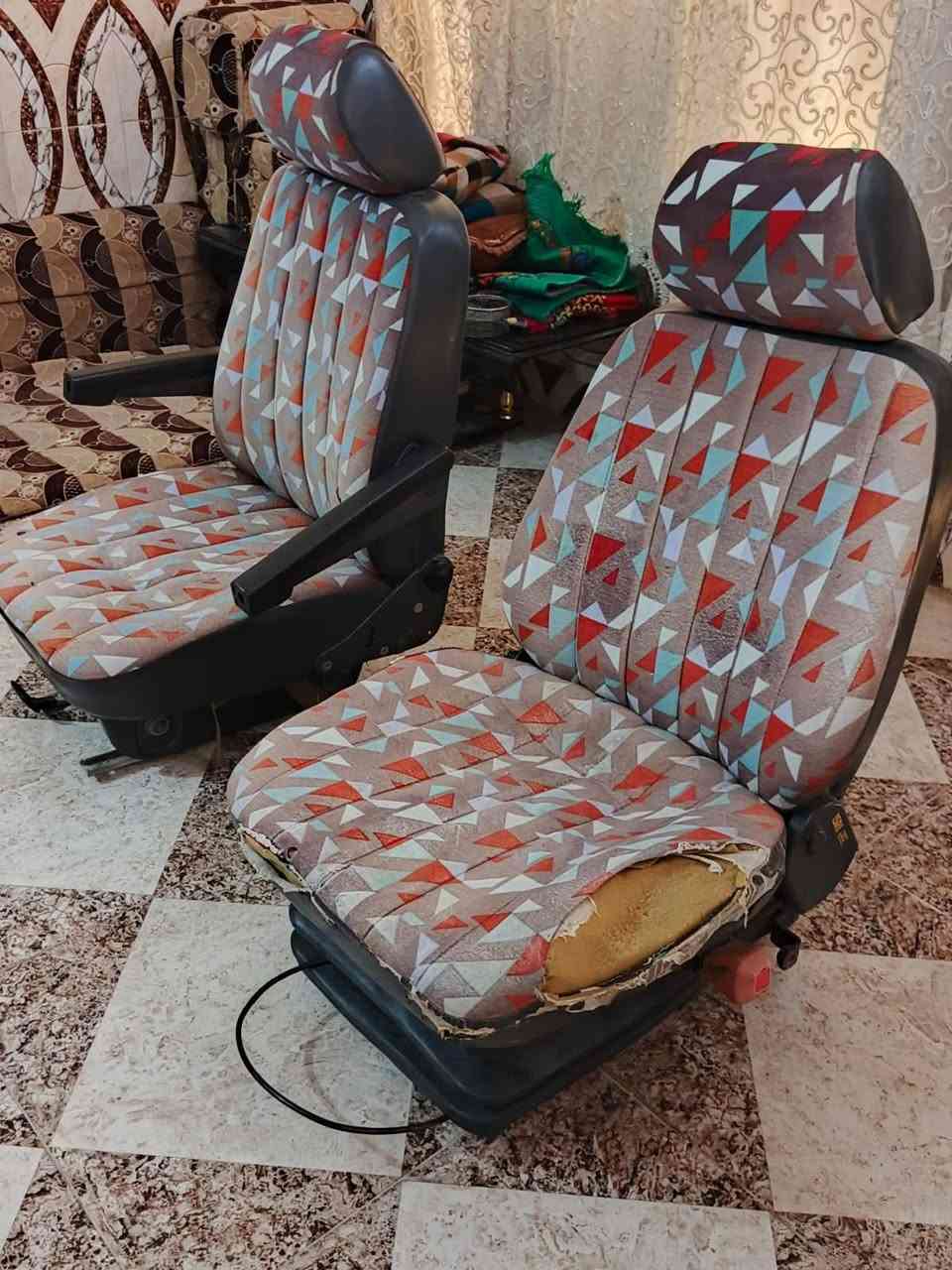 سلام عليكم كشنات لبيع انضاف ***********
