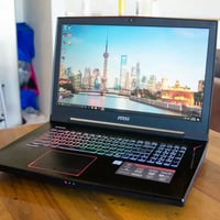 MSI تايتان • كرتين ١٠٧٠ • رام ٣٢