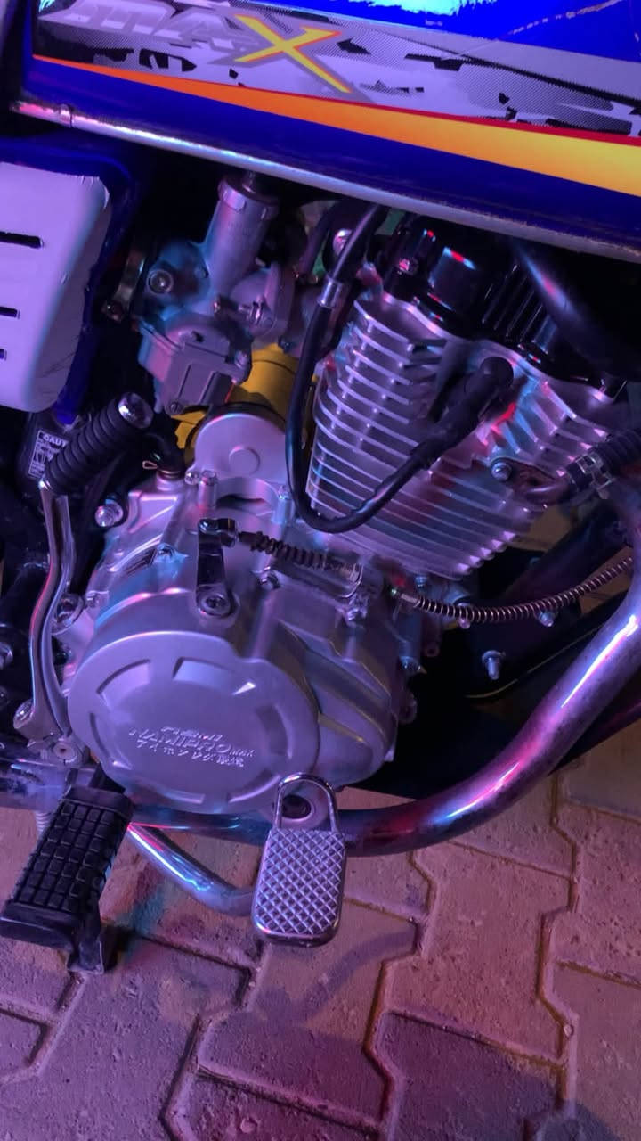 Nami pro max2025
200cc
دینارێک مەسرەفی نیە مەکینەی کەپس کارەبای مەزبوت بەسمە و شەخال بیلاد نەبەستراوە سالانسای بیلاد کاتم 

مالەکە دیارە وەسفی ناوێ  ٨ هەزار ڕۆشتووە
ئیستۆپی ABS

شوێن ،، عەربەت

نریخ،، ٧٠٠ معامەلەیەکی کەم

***********

Admin🖤
