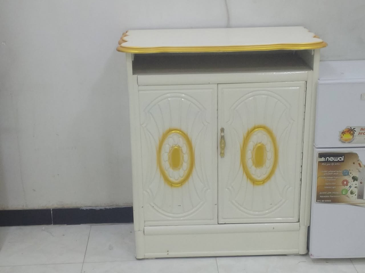 غرفه نوم للبيع اخت الجديده سعرها ٧٥٠ وبيها مجال مستعجل على بيعتها ***********
