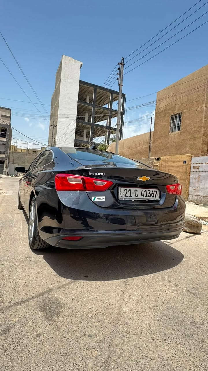 السلام عليكم
ماليبو Lt  2023 
رقم سليمانية 
ضررها جدا بسيط وموضح بالصور  ومصبوغ فقط ع كد الضرر  
مابيهاا دواخل ايرباك ستيرن فقط طاك 
السياره استخدام بيت ماشيه ٣٢ الف مايل 
صياناتها الدوريه كلها مضبوطه ومعتنين بيهه وبالحقيقه جدا احلى من الصور  
مكان السيارة اربيل 
السعر ١٢٩ ورقه 
***********
