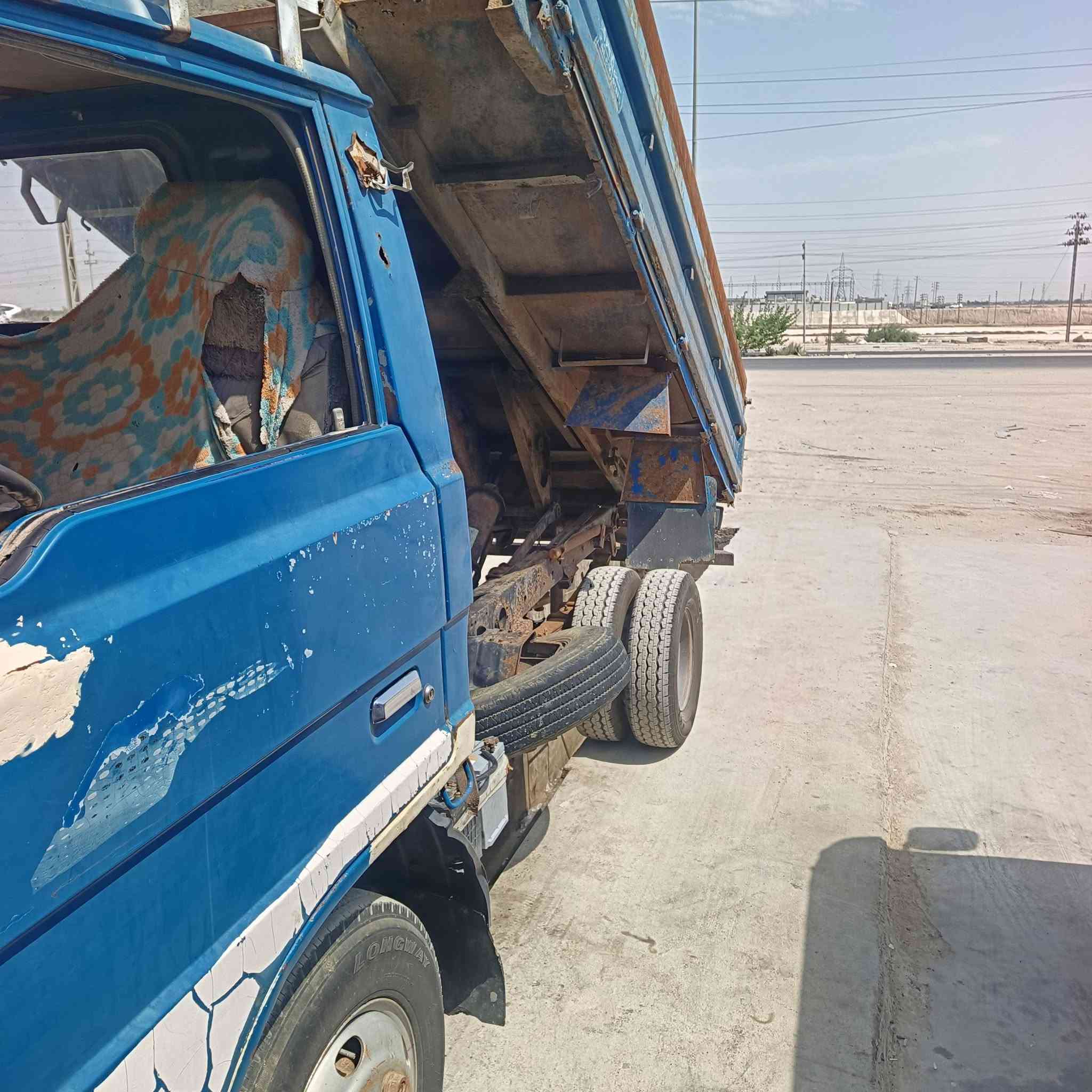 السلام عليكم كنتر ماصده قلاب بلاد مديل ١٩٩٢ مكينه كير اكسل حداديه مكفولات باتريات جدد تخم تاير سياره جاهزه كبل للعمل جديد سنويه مشروع وطني منتهيه صار له ٤ اشهر الاستفسار ***********
***********
