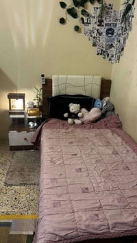 للبيع غرفة نوم نفر واحد تركي صناعة ممتازة السعر ٣٠٠ توصيل موجود وياها ...