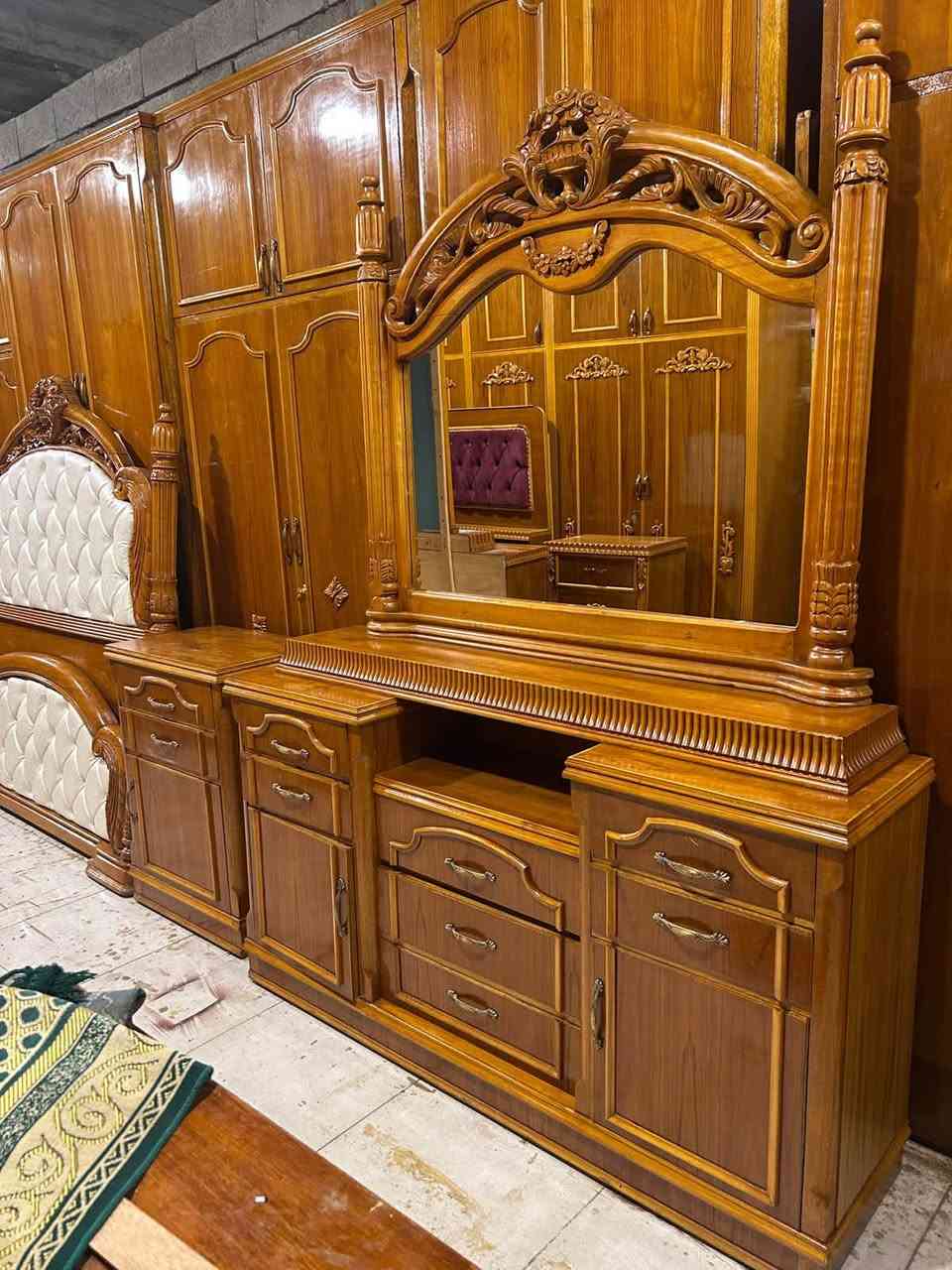 🔱🔥 غرفة للبيع  🔥🔱
6 أبواب ملحق دنك زان مصري 🔱🔱 فصال شغل توصي حيل ثقيل دنك كلها ظهر الكنتور چمبر 👌🏻
⚜️شغل توصي ثقيل 👍🏻💪🏻
📞 للاستفسار:
آسيا: ***********
كورك: ***********
📍 الموصل – حي الحدباء، سايدين الصديق، معرض عمار أبو حمزة، قرب كماليات سند.

♻️ مستعدون لشراء غرف النوم والكناتير الصاج.
