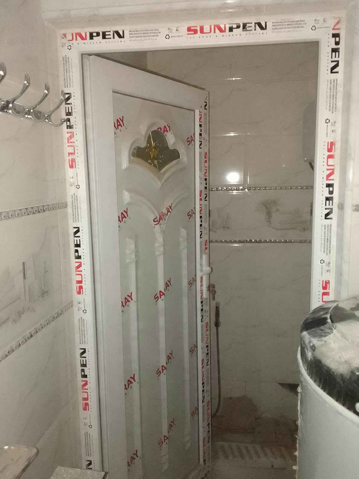 أبواب وشبابيك • ألمنيوم وبلاستيك • أقساط شهرية
