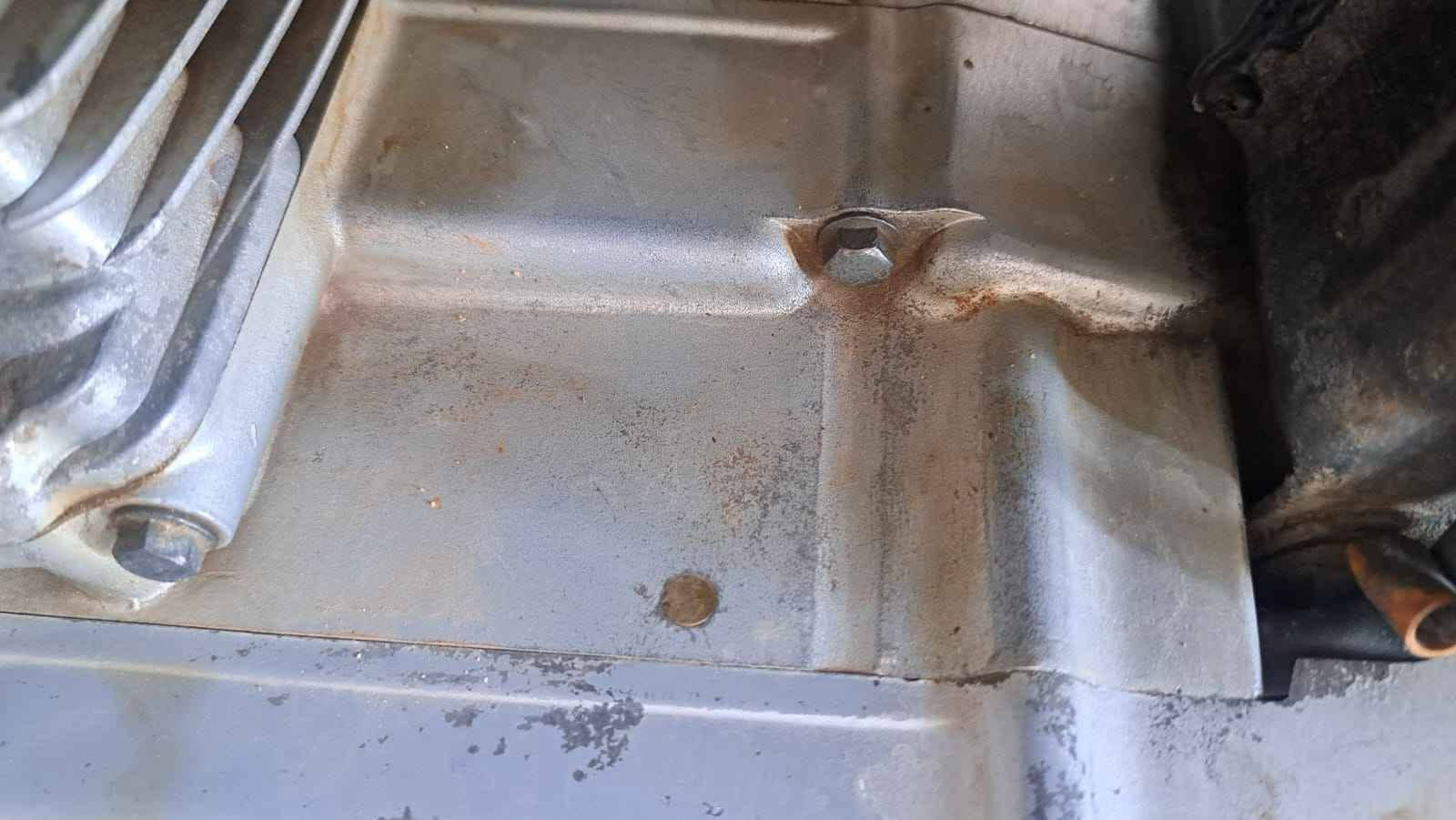سلام عليكم  مكينه للبيع  نامه شلامجه  محرك 150  اربع كير
محرك شغال  وكامل شرط سلولي محرك مفتوح مبدل ولفات  
مديل 2019
سعر  100 وبيه مجال للشراي 
مكان عماره عمارة, ميسان

