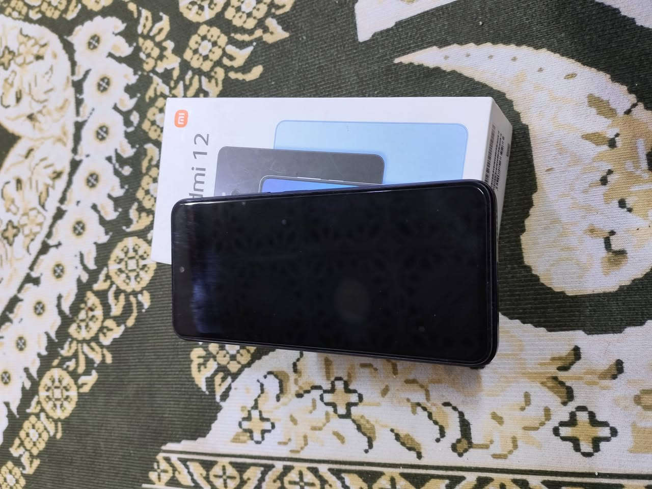سلام عليكم لبيع شاومي 12 ذاكره 256
جهاز ستخدام بيت نضيف كفاله عامه مابيدل بيه اي شي 

كارتونه موجود سعر 180وبيه مجال قليل عنوان البصره معقل ساعه شراي يتصل ***********
