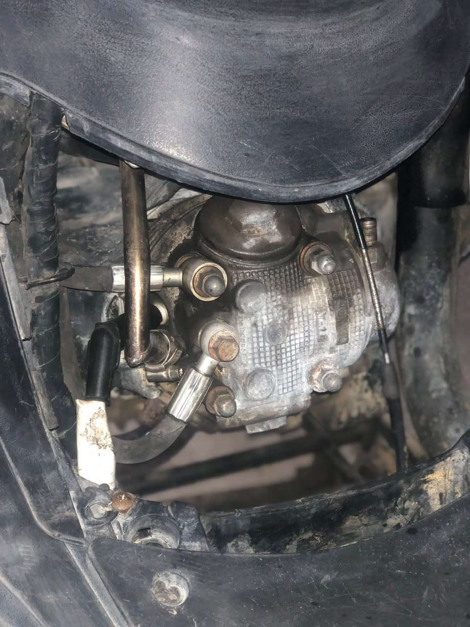 ماكس 120 عدلة
مكينة ولفين كبار بوشة 55

كفر (مصبوغ) 

صالنصة ستيل صجمية

قبق عنبار ncy

قبق جوزة رياضي 

كلج امامي رياضي

سلف رياضي

بكلايت واشاير اربعة ولف

لحية وترايش لون ابيض

ستاند صفح رياضي

الدراجة شوفة عينكم تخبل 

ومكينة هاون

شلعة ومعدل تشك الكاع

لايت عالي ناصي دبل اشارة هورن

سلف هندر كله شغال 

للبيع او المراوس حسب القناعة

السعر 650 وبيه شي بسيط

مكاني الاعضمية حي تونس

متواجد واتساب ***********

