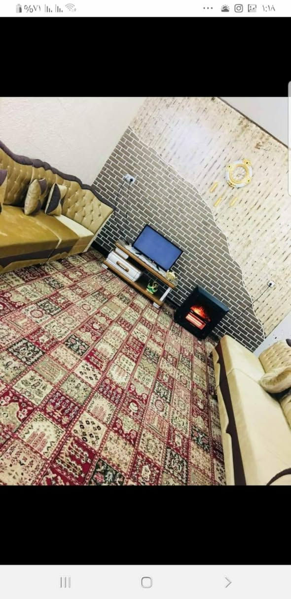 السلام عليكم دار للبيع في محافظه واسط منطقه الكوت الجديده شارع الاقواس في مركز المحافظه  طابو زراعي اقرار محكمه مساحته  ٤٢٠ متر يقع على شارع عرضه ٣٠ متر  للاستفسار ***********
