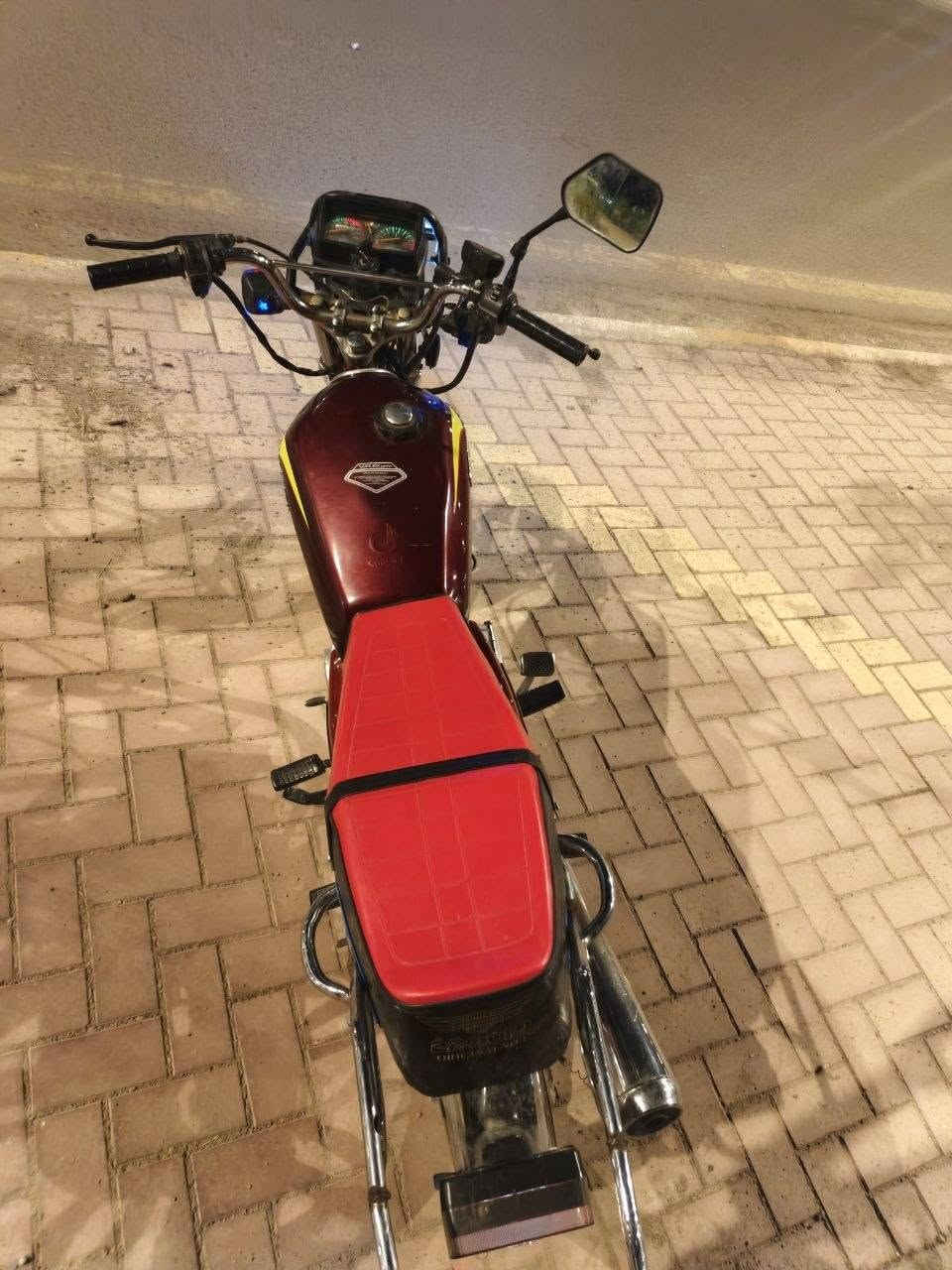 سيفان • ٢١ • ماطور نضيف