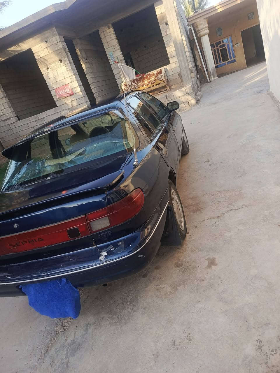 سلام عليكم سياره سيفه للبيع موديل 93 رقم بغداد الدولي سياره خير من الله كير محرك الك مصبوغه حزام صدر مامي خلفي جديد السعر 27وبهه مجال الطيبين وهذه رقمي للتواصل ***********
