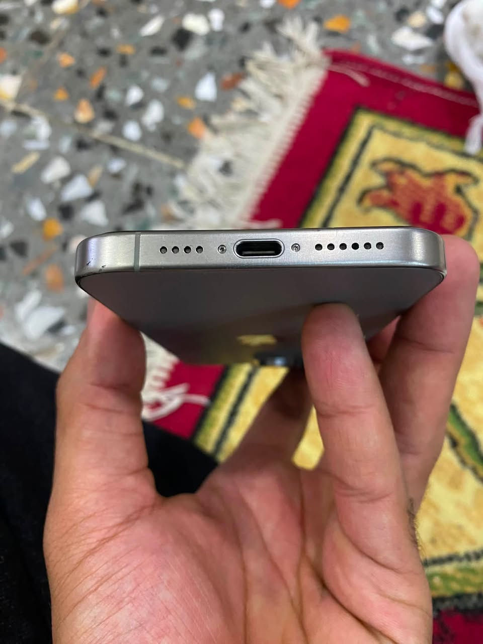 ايفون15برو ماكس البيع مكاني بغداد الحسينيةمبدل شاشه اصلية ع فحص وذاكرة256 بطاريه ٩٠ ملحقاته كاملة
*********** السعر 750 وبي مجال حك جيتك فقط

نص مكتوب في الصور:
- ٤:٣٢
- حالة البطارية
- عادية
- تعمل بطارية iPhone هذه على النحو المتوقع. حول البطارية والضمان...
- الحد الأقصى للقدرة
- ٪٩٠
- هذا قياس لقدرة البطارية مقارنة بقدرتها عندما كانت جديدة. قد تتسبب القدرة المنخفضة بتقليل ساعات الاستخدام بين عملية الشحن والأخرى.
- عدد الدورات
- ٦٩٧
- هذا هو عدد مرات استهلاك iPhone لقدرة البطارية. معرفة المزيد...
- تاريخ التصنيع
- نيسان ٢٠٢٤
- أول استخدام
- آب ٢٠٢٤