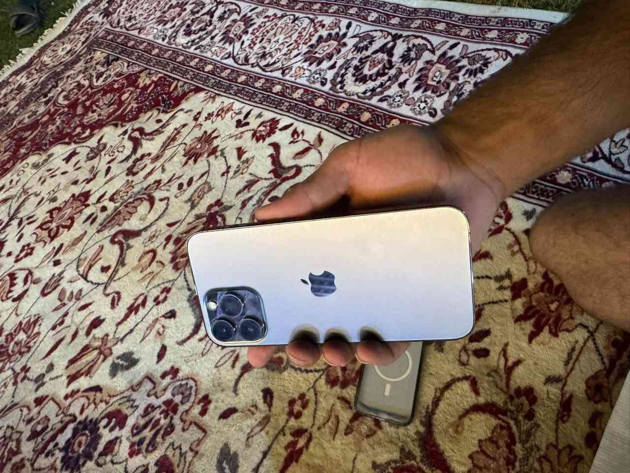 آيفون 13 برو ماكس ٢٥٦ • بطارية ٨٥ • نظيف