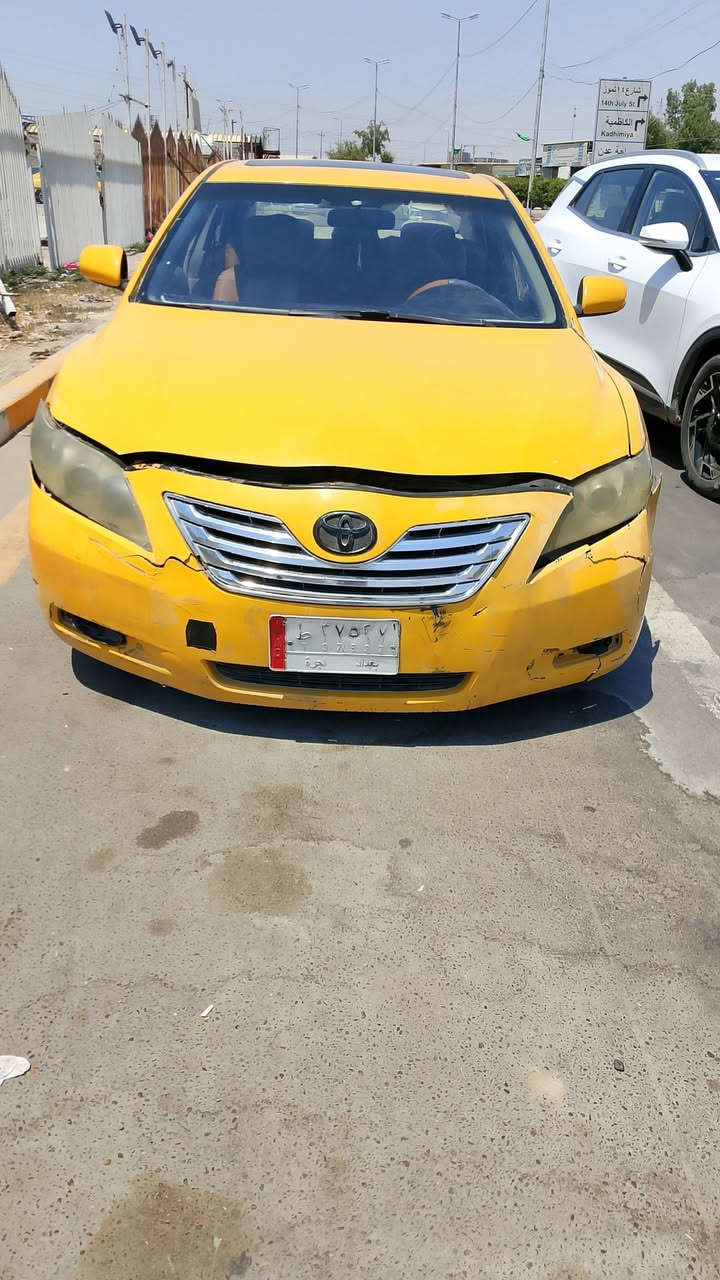 كامري 2007 للبيع محرك بيه تبخير كير جيد 
بيه الجاملغ الخلفي معدل وبيه شبرين من الباب وجاملغ الامامي 
السيارةمال خبزة 
سعره60ورقة وبيها مجال لشراي 
رقمي
***********
***********
