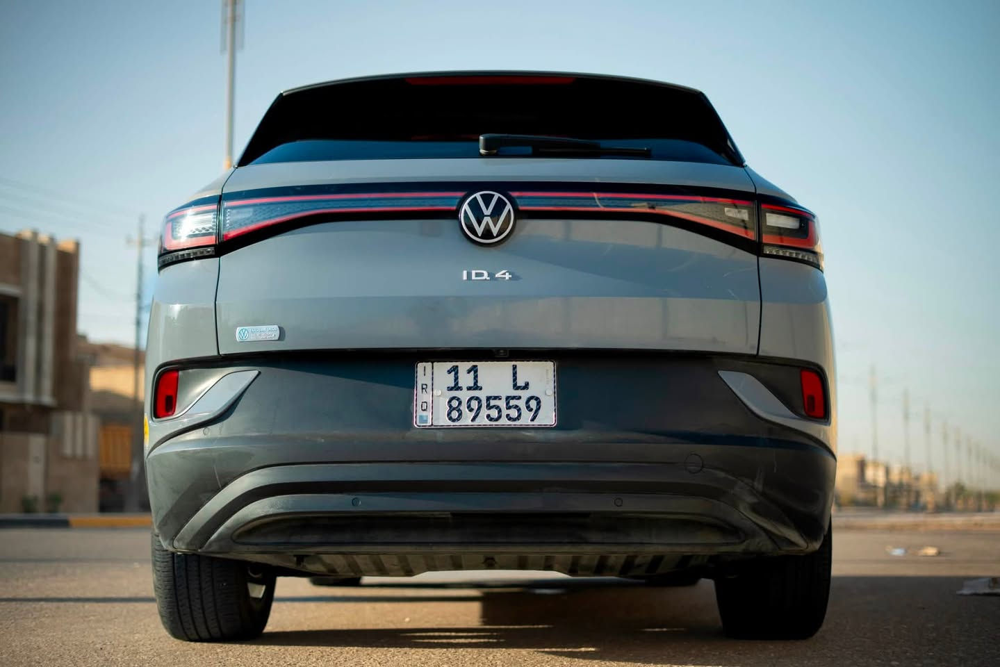 للبيع | Volkswagen ID.4 Pro S 2022 🇺🇸
🚗 فولكس فاغن ID.4 Pro S
📅 موديل: 2022
🇺🇸 وارد أمريكي

مواصفات السيارة:

* فئة Pro S (أعلى فئة)
* بانوراما
* شاشة كبيرة
* حساسات وكاميره خلفيه
* تشغيل بصمة
* إنارة LED

الحالة:

* بيها قطعتين جاملغ أمامي، اثنينهن مصلحات بإتقان.
* بيها ضرر بالبنيد يحتاج PPF أو تصليح تجميلي بسيط.
* السيارة بحالة جيدة وجاهزة للاستخدام.

📍الموقع: (كربلاء)
💰السعر: (17.000$)
📞 للتواصل: (***********)واتساب 
(***********) الخط

