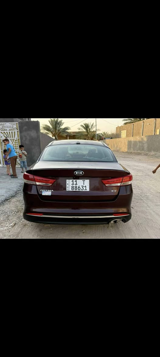 اوبتيما 2016 محرك 2400 وارد امريكي 
ماشيه 115 الف فول مواصفات ماعدا البنوراما 
بصمة تشغيل 
بصمة ابواب 
ترحيب جنطه عند الاقتراب 
ترحيب ابواب عند الاقتراب 
كشنات جلد زكهرباء وخزن 
تدفئة بالكشنات 
تدفئة بالستيرن 
تبريد قطعتين 
شاشه وكامره خلفيه
اشاير بالمري ومري شفط 
حادثها مال امريكا بنيد وجاملغ السياره مكينه وكير وحداديه وتبريد مكفولات ***********
