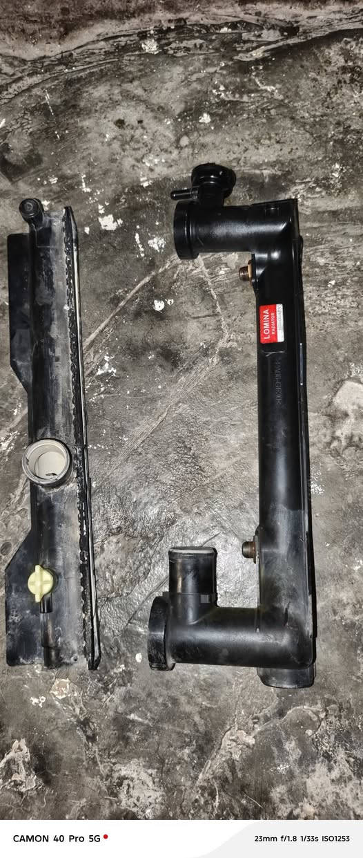 قيم وأخذ بمايرضي الله الماطور بدلته وطلع عندي الكتف عاطل يعني شغال شرط إذا بي مشكله رجعه واني خادم سعره ١٠زوج الخزانات ب١٠ ضوء الداخلي ١٠مال ١٣
قبق السكن مال الجنطه ٥ مكاني داخل كركوك ***********
