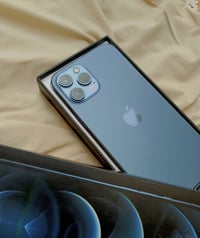 آيفون ١٢ برو ماكس • بطارية ٨٧٪ • نظيف جداً