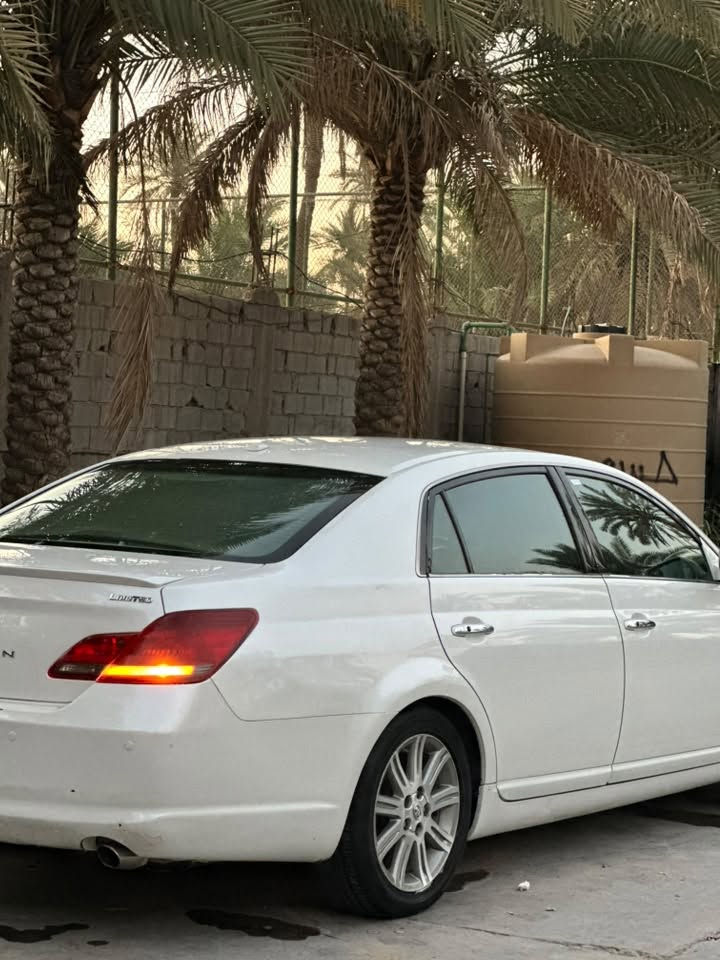 2010 خليجي
رقم بغداد الحديث
 قطعتين صبغ بدون دواخل 
المكينة جديدة توني شادها 
الكير بي ادامة كاملة دهن وفلتر 
الداخل بحالة الوكالة 
للاستفسار ***********
