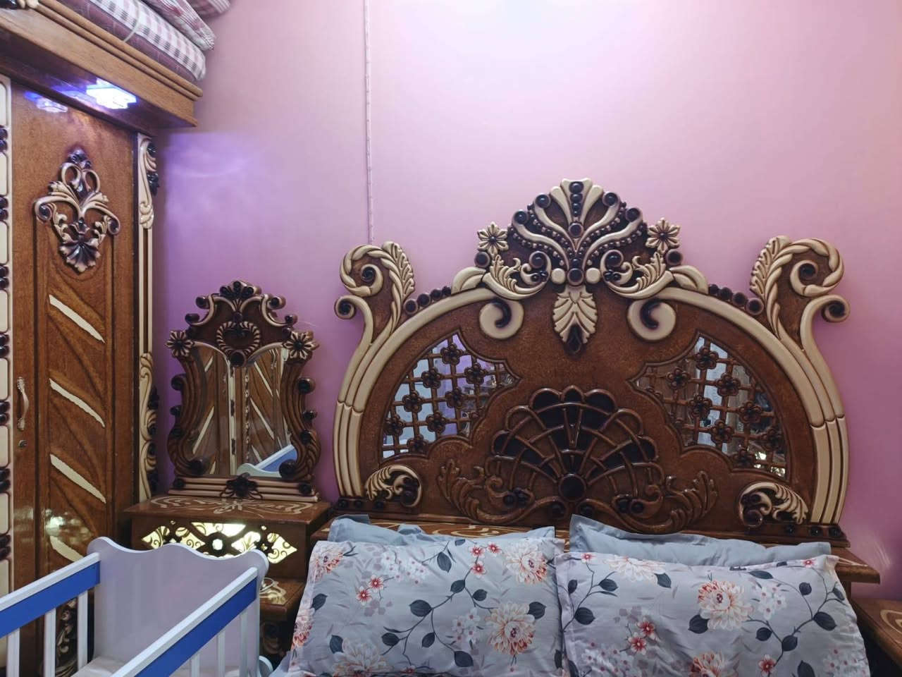 للبيع  غرفه نجاره مكان ناصريه سوق الشيوخ   للتواصل والاستفسار
***********
