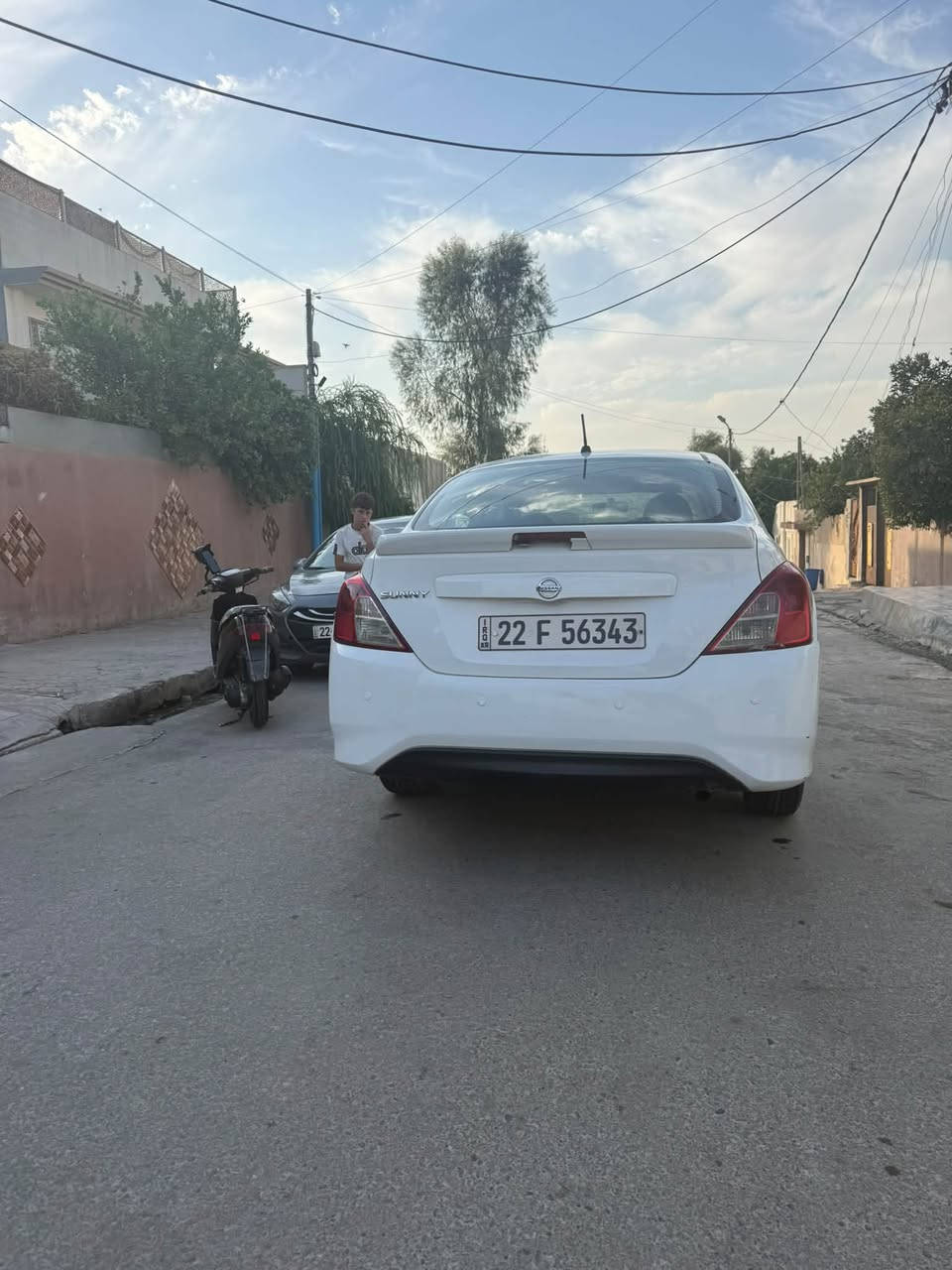 نيسان صني هندي موديل 2019
صبغ قطعه جاملغ وره بارد كدام العين  ماشيه 109 كير محرك شرط تبريد ثلج دواخل كامل سنويه جديده رقم اربيل هزه ب شهر 11 سعرها 100 وبيها مجال عنواني موصل ***********

