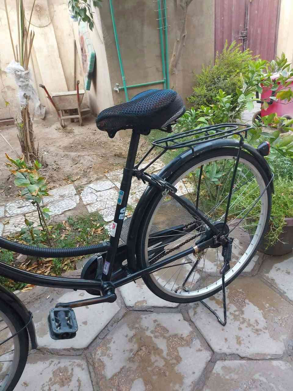 اللبيع مكان نجف ابو صخير، تايرات جدد وياله موس السعر 60وبي مجال ***********بي واتساب، خاص مفتوح
