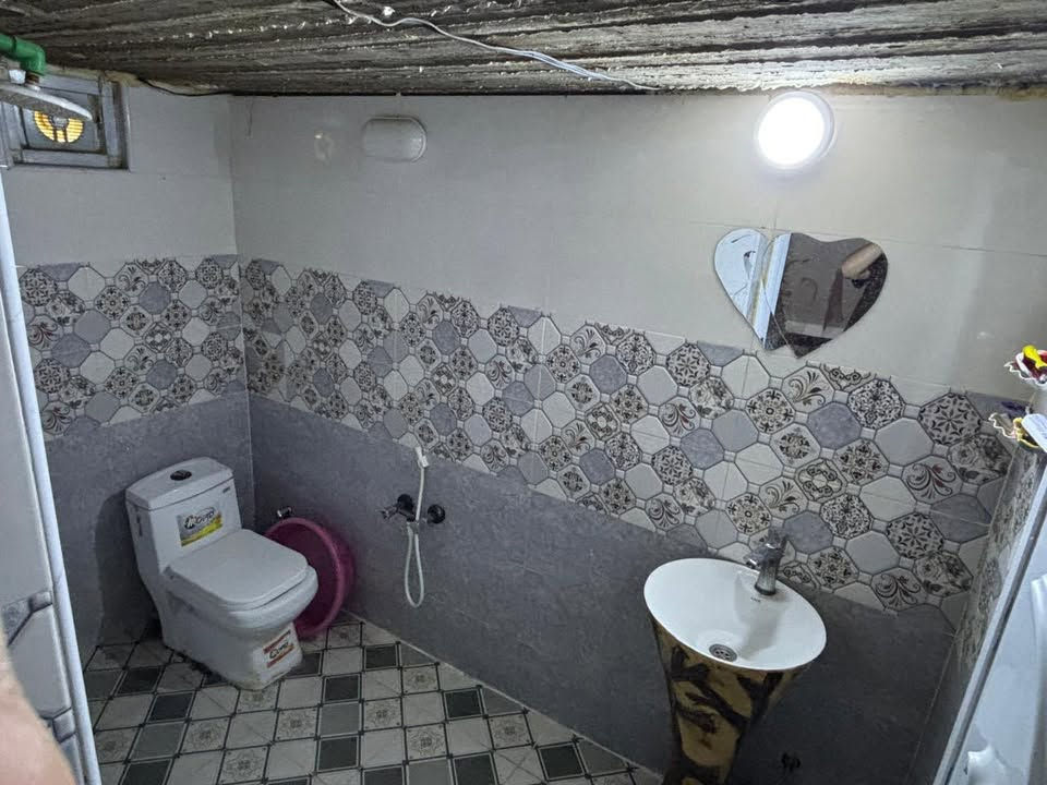 🏠 بيت للبيع
السلام عليكم

📍دور النسيج في فرع حسينية السيد نوري، يبعد عن الشارع العام (طريق الإسكان) حوالي 100 متر.

📐 المساحة: 110 متر مربع

📏 الواجهة: 10 متر

📏 النزال: 11 متر

 📝 طابو زراعي

📞 للاستفسار والتواصل:

***********
