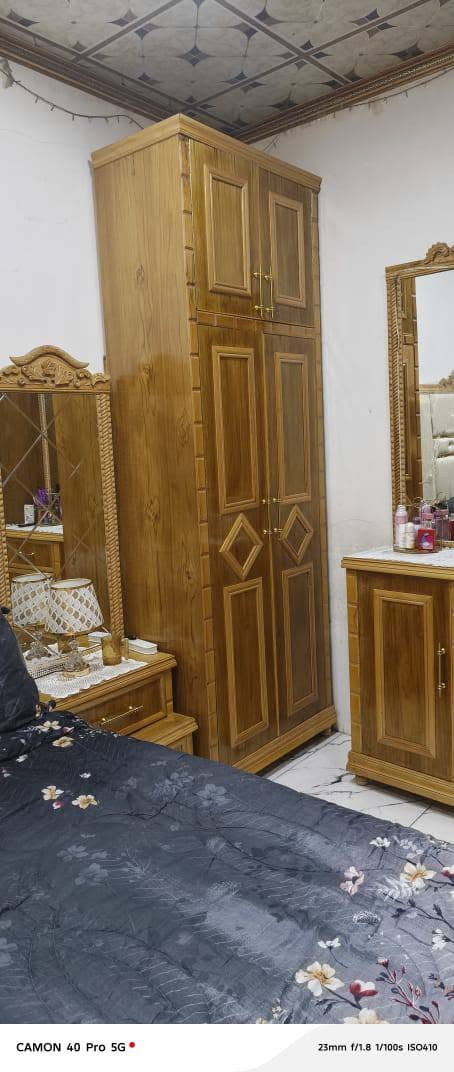 غرفه نوم مستخدمه شهر مفصله بلمعتها بعد جديده. سعرها مليونين ونص بيه مجال ***********

نص مكتوب في الصور:
- CAMON 40 Pro 5G 14mm f/2.2 1/50s ISO278
- CAMON 40 Pro 5G
- 14mm f/2.2 1/50s ISO141
- CAMON 40 Pro 5G 23mm f/1.8 1/50s ISO234
- CAMON 40 Pro 5G 14mm f/2.2 1/50s ISO289
- CAMON 40 Pro 5G• 23mm f/1.8 1/100s ISO410
- CAMON 40 Pro 5G 14mm f/2.2 1/50s ISO437