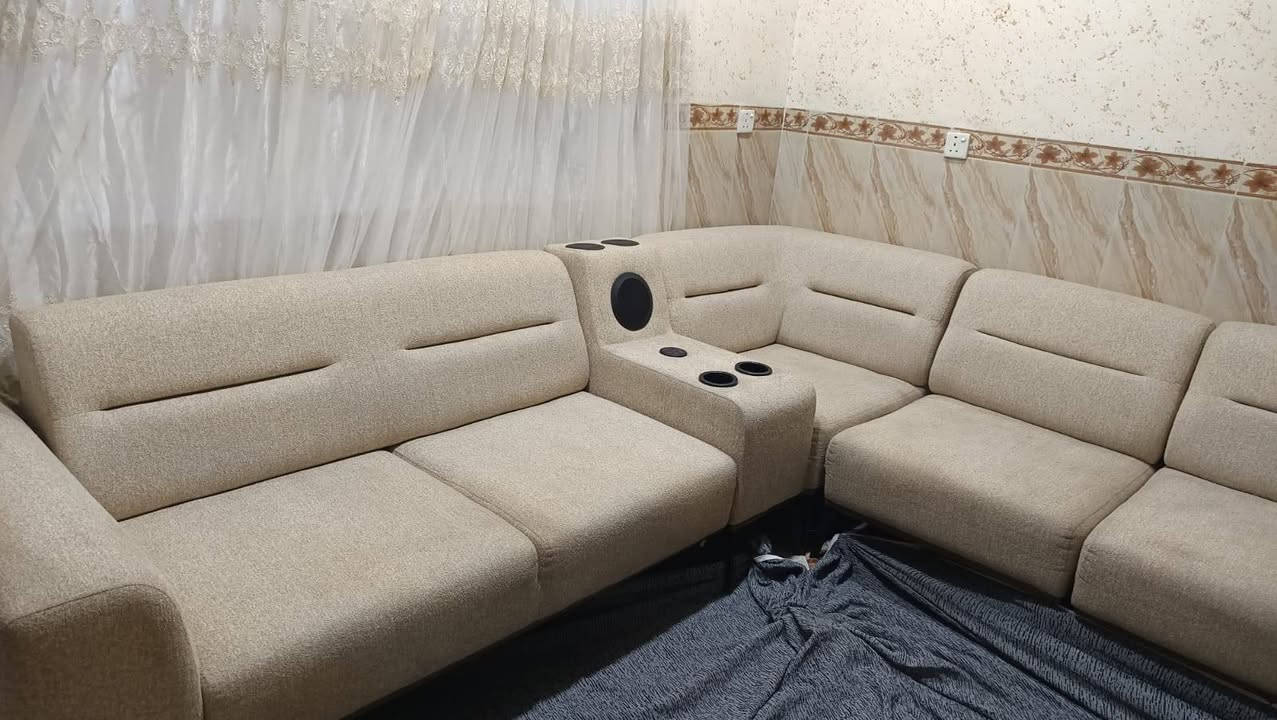 ديوان تركي عشر مقعد مستعمل السعر عل الوتساب***********
