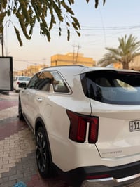 سورنتو • ٢٠٢٥ • ٧ راكب