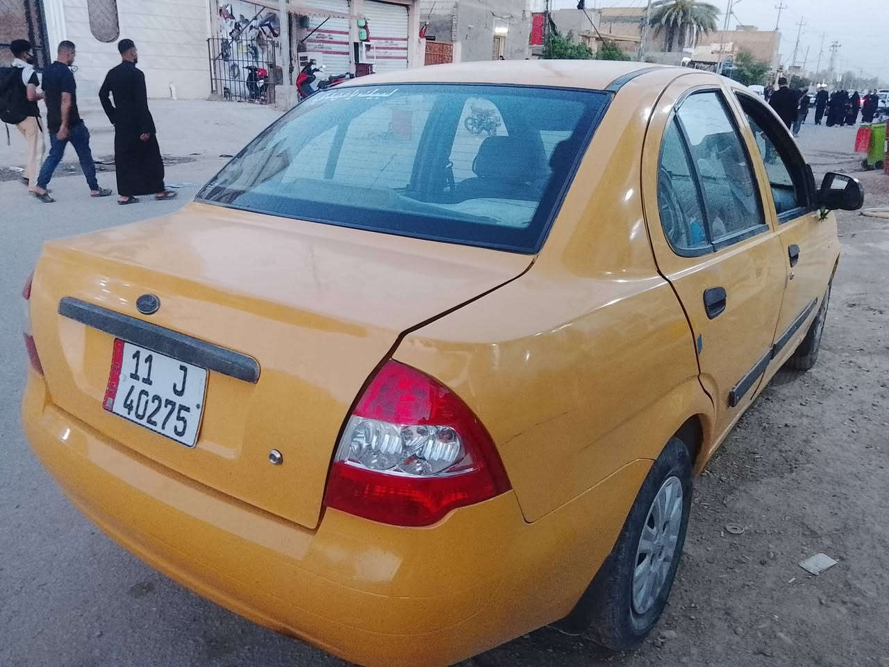 السلام عليكم البيع طيبه موديل 15بغداد دولي سنويه مجدده تحويل مباشر مكينه وكير جديدات حداديه جديده كهربيات شغاله السياره مكفوله مبيه نقص جاهزه من كلشي السعر 30وبيه مجال مكان السياره الدوانيه قضاه الشاميه رقم الموبايل ***********
