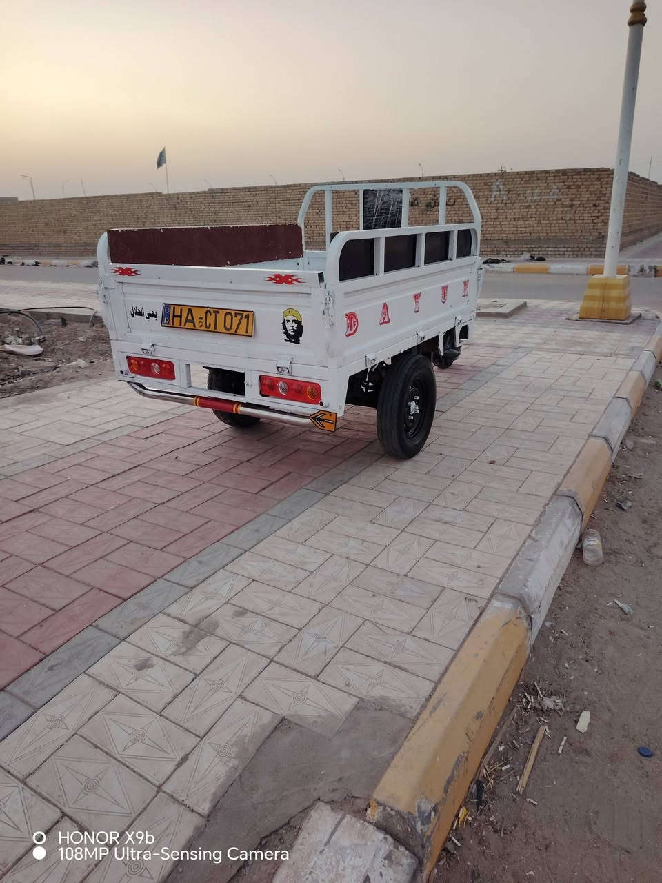 السلام عليكم ستوته البيع مديل 15
ستوته جاهزه الخير كله جديد  اوراق كامله اصولي شاصي مكفول 

الستوته جاهزه ماعوزهه شي ستوته حلوه محرك 23 نضيف 

سعر ( مليون او 500.) بيهه مجال حك جيه مكان ناصريه مركز 
الرقم. ***********   مستعجل عل بيعه

نص مكتوب في الصور:
- HONOR X9b
- 108MP Ultra-Sensing Camera