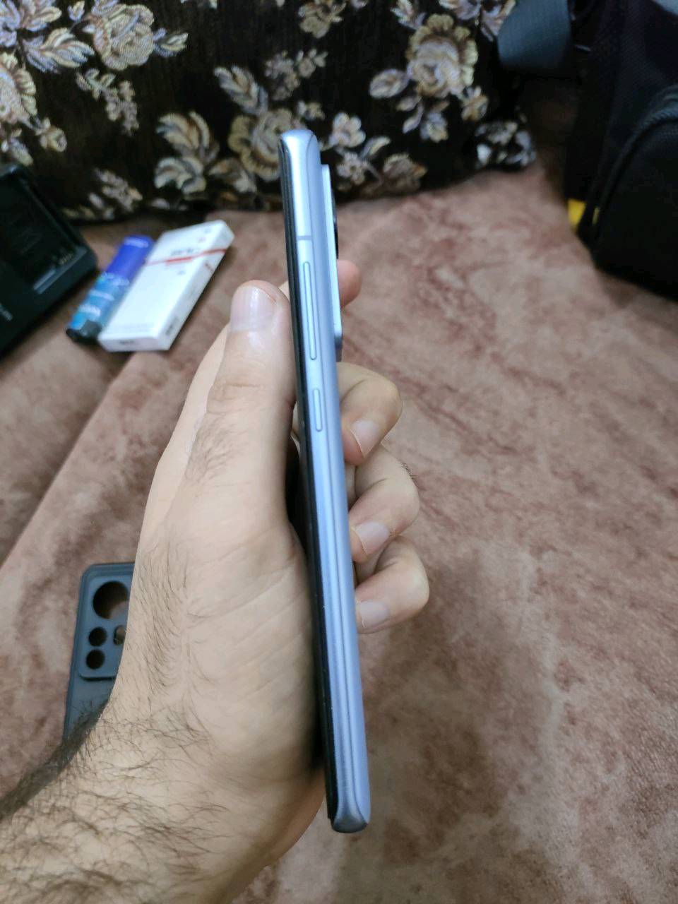 شاومي 12
رام 12
ذاكرة 256
