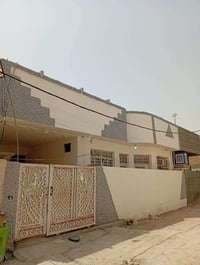 شارع ١٠٠ • ٢٠٠م • ٣غرف