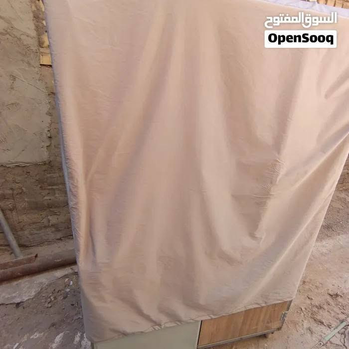 اسلام عليكم عربانة حب و جبس للبيع مكان بغداد باب الشرجي جديدة جديدة مع غطاء 350الف بيه مجال 
***********
***********
