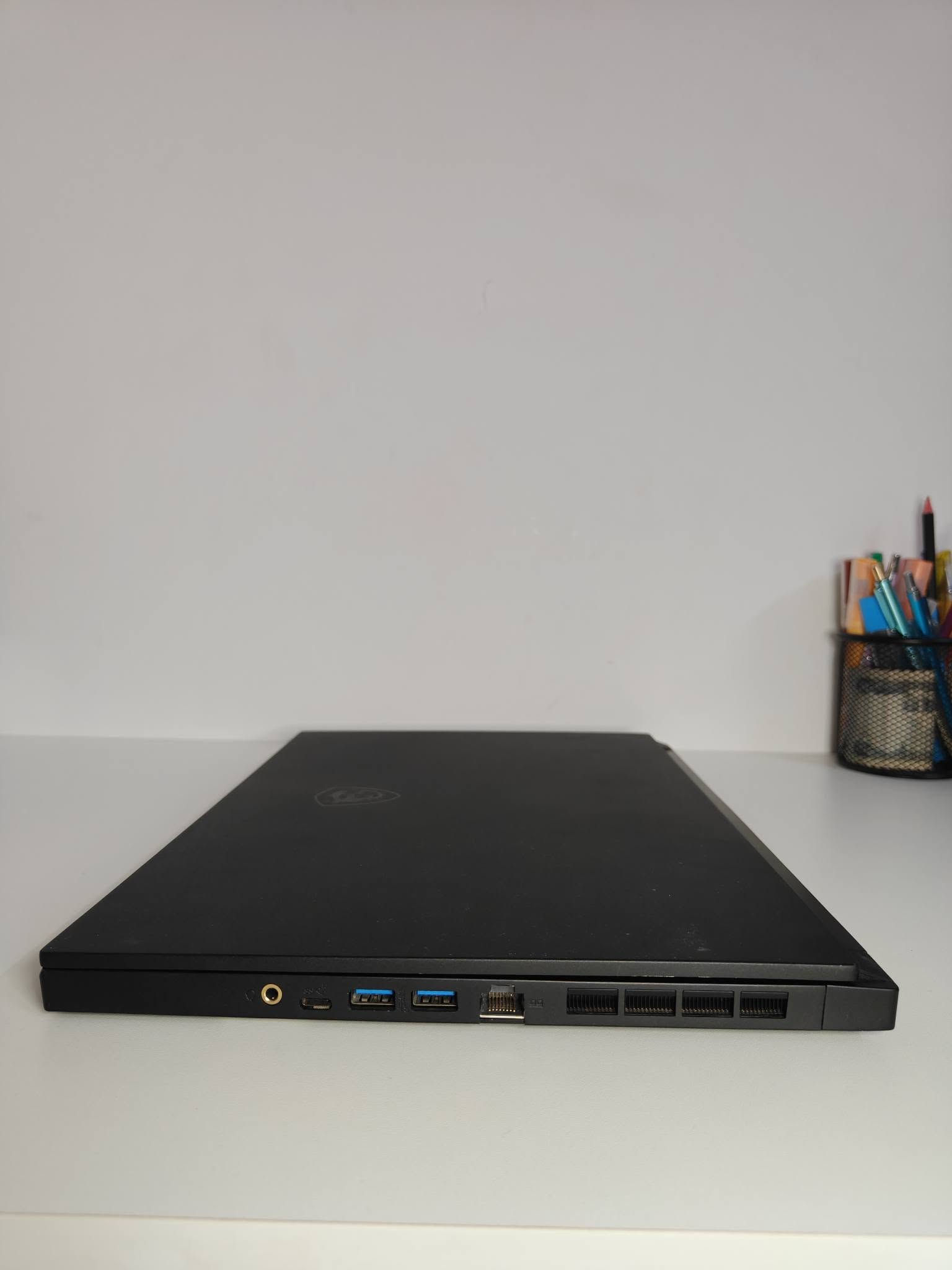 MSI Stealth GS66 • RTX 2070 Super • 240Hz