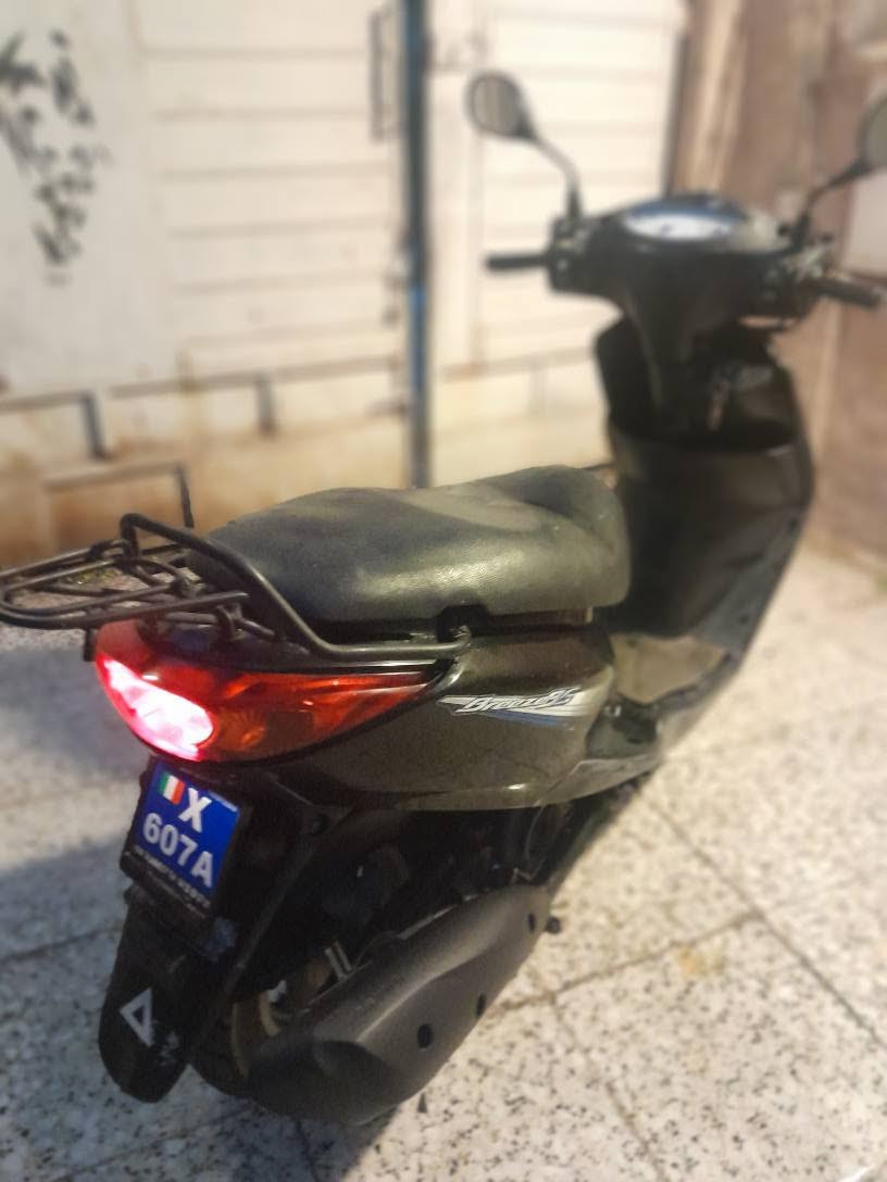 بغبغاء • ياباني • ٢١ الف