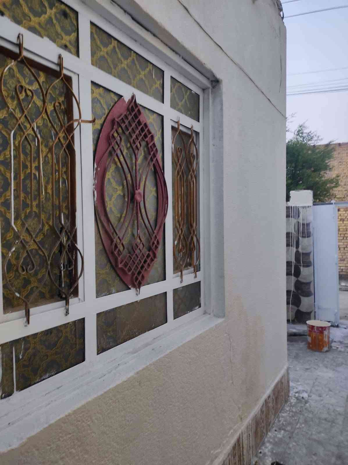 سلام عليكم بيت زراعي للبيع في ناحية ازديناويه فرع مدرسة صفي الدين خلف مكتب الغاز كافة الخدمات يمه مساحة البيت 100متر السعر 30 للستفسار واتساب ***********
