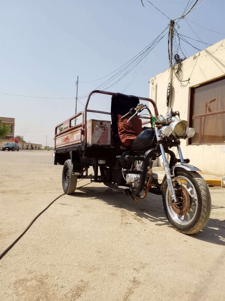السلام عليكم ستوته ام تيار للبيع مكفوله كفاله عامه بدون أوراقه بس بيه بليته موديل ١٢ السعر ٧٥٠ قفل ***********
