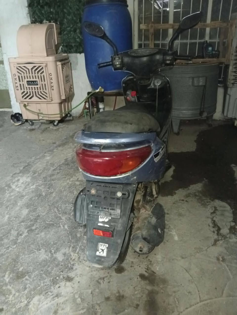 سلام عليكم عيوني
دراجه بريز للبيع الدراجه شغاله الله شاهد الدراجه كلش ناعمه ومعدلهة كلش قوي الله شاهد عليه بس بيه نقص بسيط الدراجه بيهة الكابريتر تعبانه الدراجه بيهة كابريتر بس هاي النقص البيهة كهربائياتهة شغاله كلهة كامله بس الباتري ضعيف الدراجه امانه الله ورسوله تخبل مابيهة اي نقص وكمهة يخبل الدراجه عارضهة ب ٤٢٥وبيهة مجال لطيبين مكاني بغداد حي العامل موجود خاص وهذا رقمي ***********
