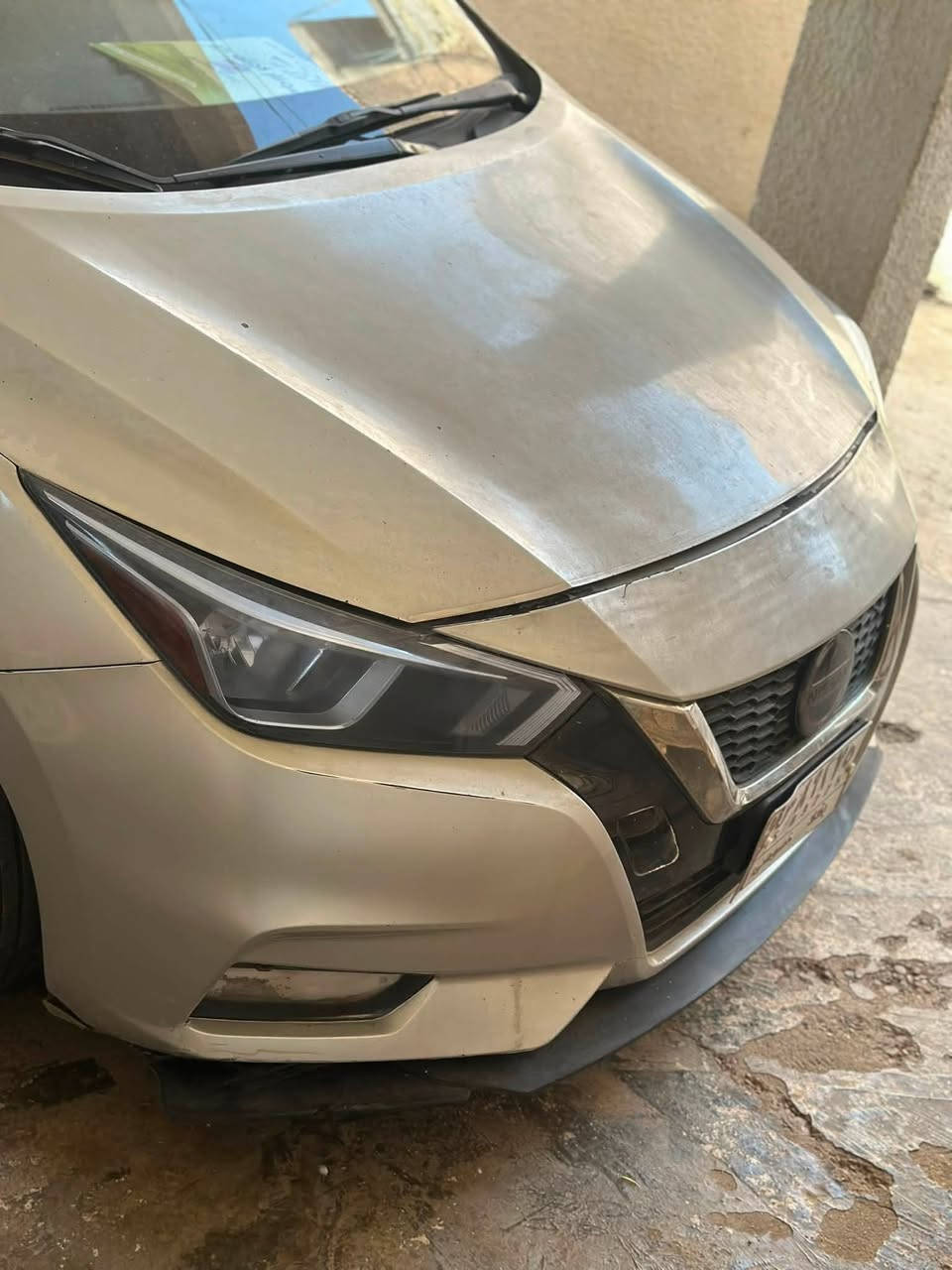 السلام عليكم 👋
للبيع فقط (بدون مراوس )✅

نيسان فيرسا 2021 وارد أمريكي (بيها صبغ موضح بلسونار)

السيارة كير محرك تبريد ثلج 

ماشيه 55 ألف فقط (السعر. 78$..وبيها مجال)

رقم بغداد بأسمي تحويل مباشر 

للأستفسار الاتصال على الرقم التالي 

*********** ☎️+واتس اب ايضاً
