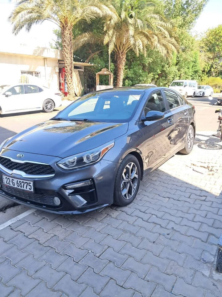⸻
🔥🔥 للبيع كيا فورتي 2020 وارد أمريكي 🔥🔥

🚘 KIA FORTE 2020
🇺🇸 وارد أمريكي
📍 رقم أربيل
💰 السعر: 125 ورقة وقابل للتفاوض بالمعقول

🔹 محرك 2000 DOHC
🔹 ماشية فقط 34 ألف ميل
🔹 إيربكات سليمة
🔹 نظام مانع تصادم
🔹 تحديد مسار
🔹 شاشة لمس
🔹 Apple CarPlay + Android Auto
🔹 كاميرا خلفية 🎥
🔹 تحكم بالستيرن
🔹 جنوط ألمنيوم
🔹 قير أوتوماتيك

🔧 الحادث السابق:
جاملغ + باب خلف السائق، والصور القديمة للحادث موجودة وواضحة، ماكو شي مخفي.

💯 سيارة نظيفة وممشاها قليل مقارنة بعمرها

💰 125 ورقة — قابل للتفاوض بالمعقول للجادين فقط

📞 ***********
