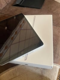 آيباد ٩ • نضيف • ويا كارتونه
